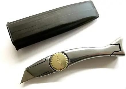 Nôž s púzdrom PRO
