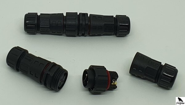 konektor vodotesný IP67 / oddeliteľný zástrčka+spojka konektor vodotesný IP67 / oddeliteľný zástrčka+spojka