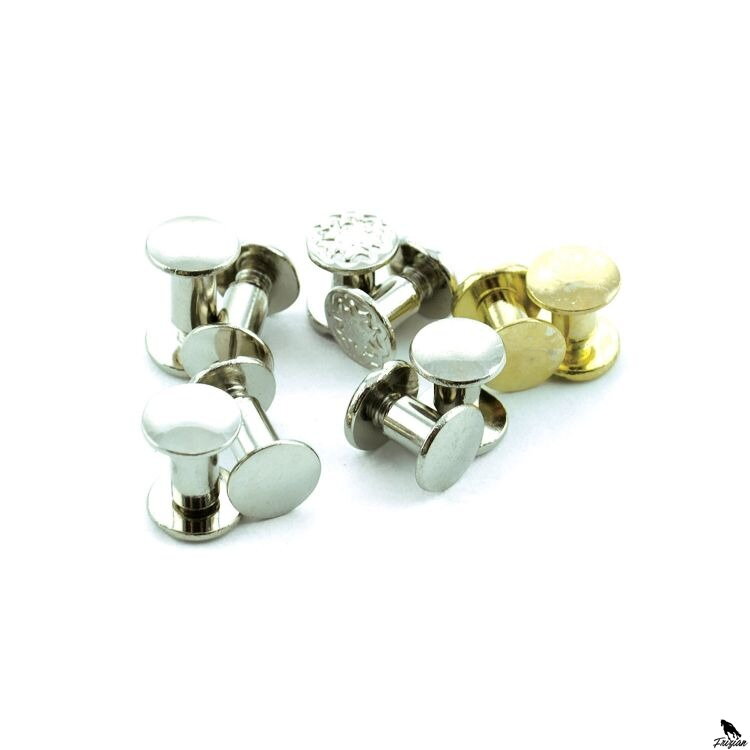 Sada 10 zmiešaných skrutiek „Chicago Screws“. Sada 10 zmiešaných skrutiek „Chicago Screws“.